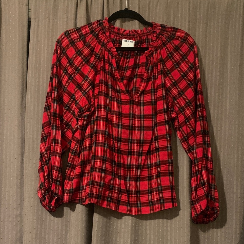 Women’s Old Navy Red, Black, Green and White Plaid Blouse Size M